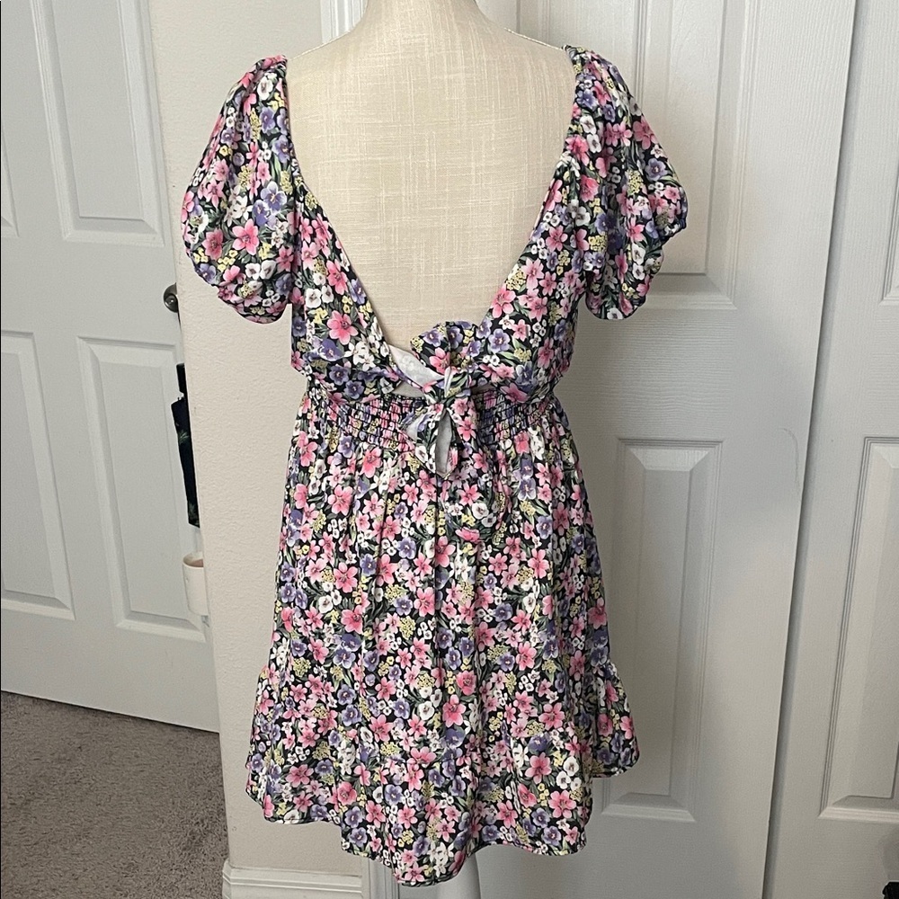 Velvet Torch Floral Puff Sleeve Mini Dress - Picture 3 of 11